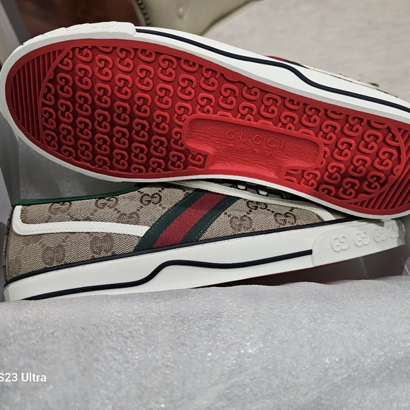 Gucci Beige and Red Sneakers - Picture 1 of 7